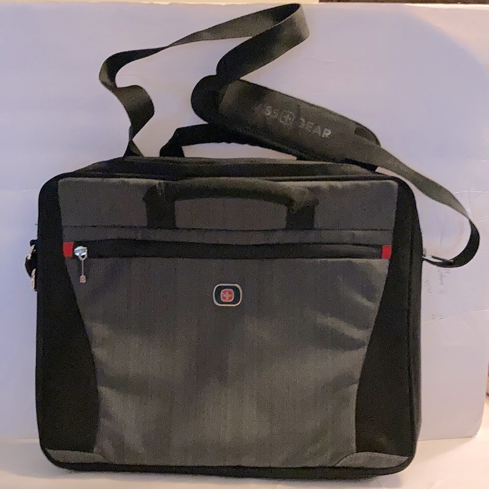 SWISS GEAR  BUSINESS GEAR